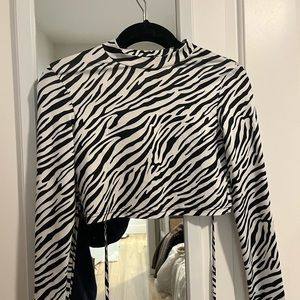 Zebra top